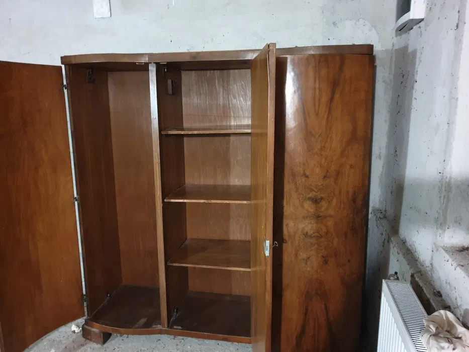 Debarasari Apartamente